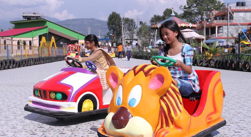 Hotel Jal Mahal Pokhara Dış mekan fotoğraf