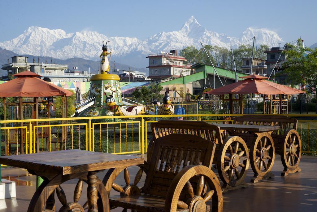 Hotel Jal Mahal Pokhara Dış mekan fotoğraf