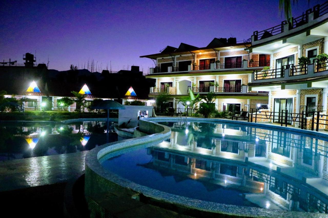 Hotel Jal Mahal Pokhara Dış mekan fotoğraf